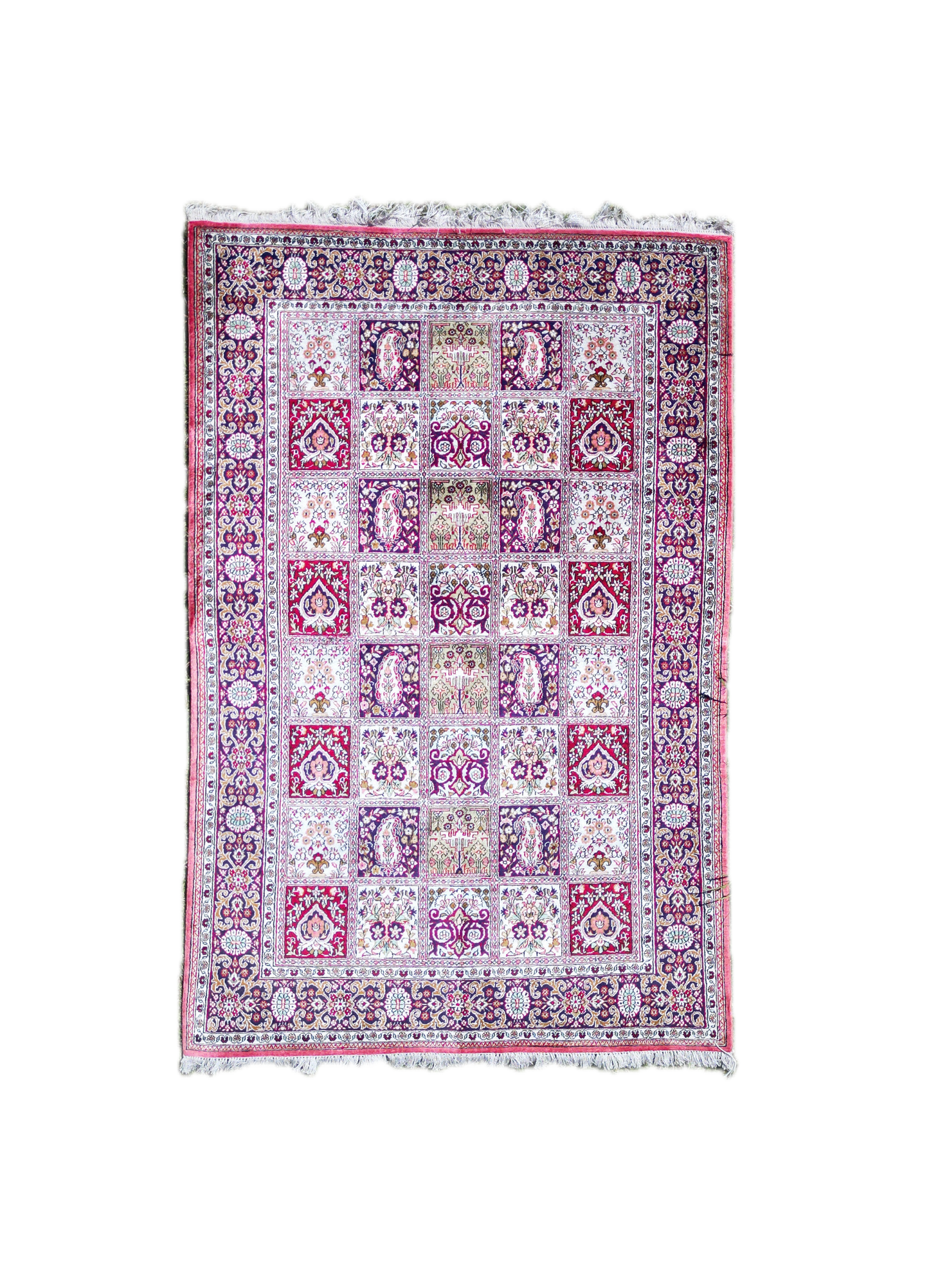 Silk Qum