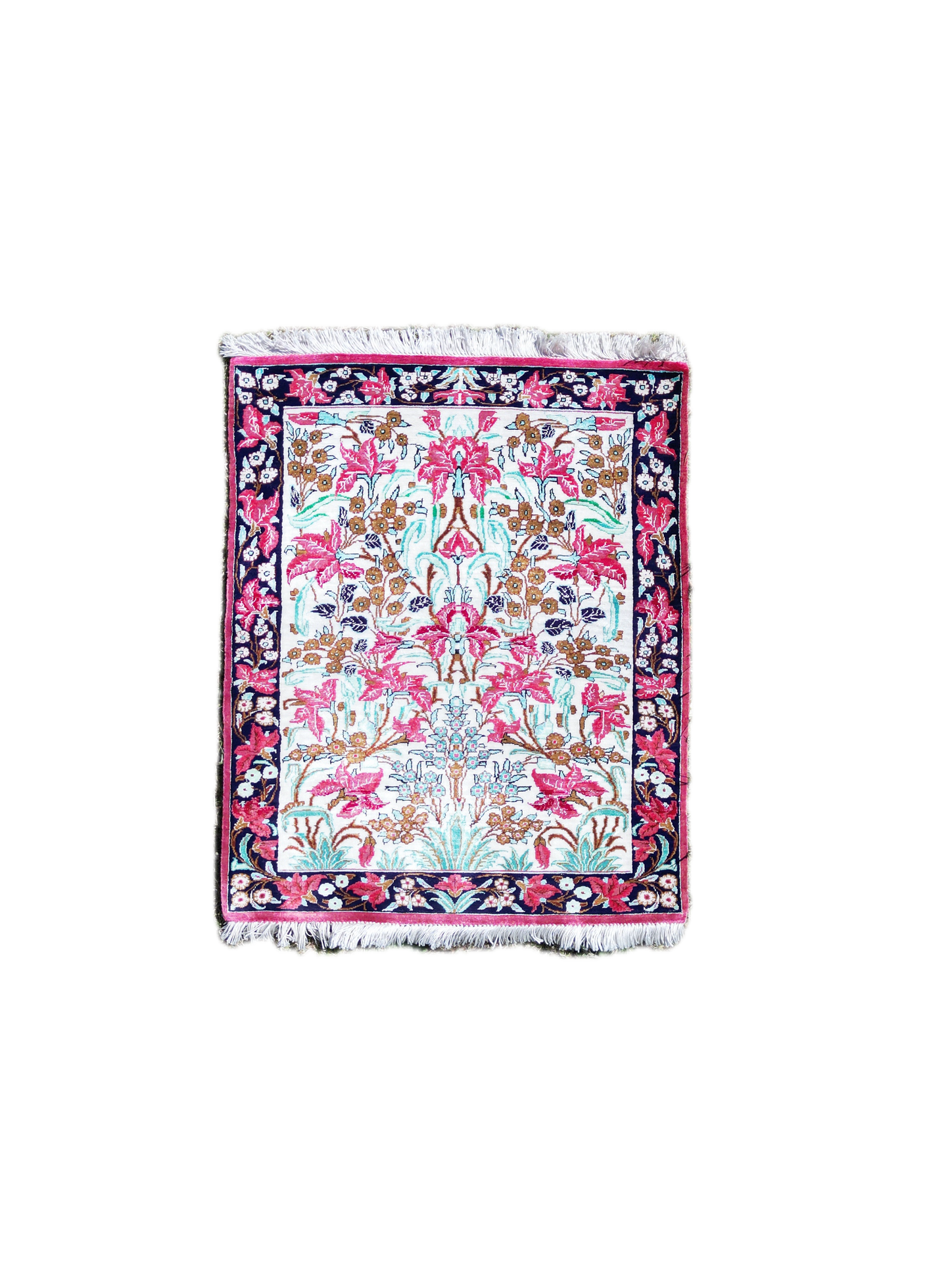 Silk Qum