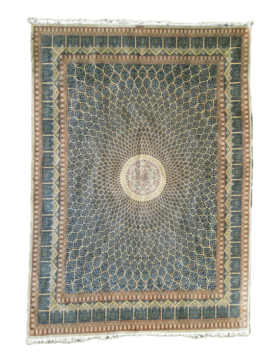 Silk Qum