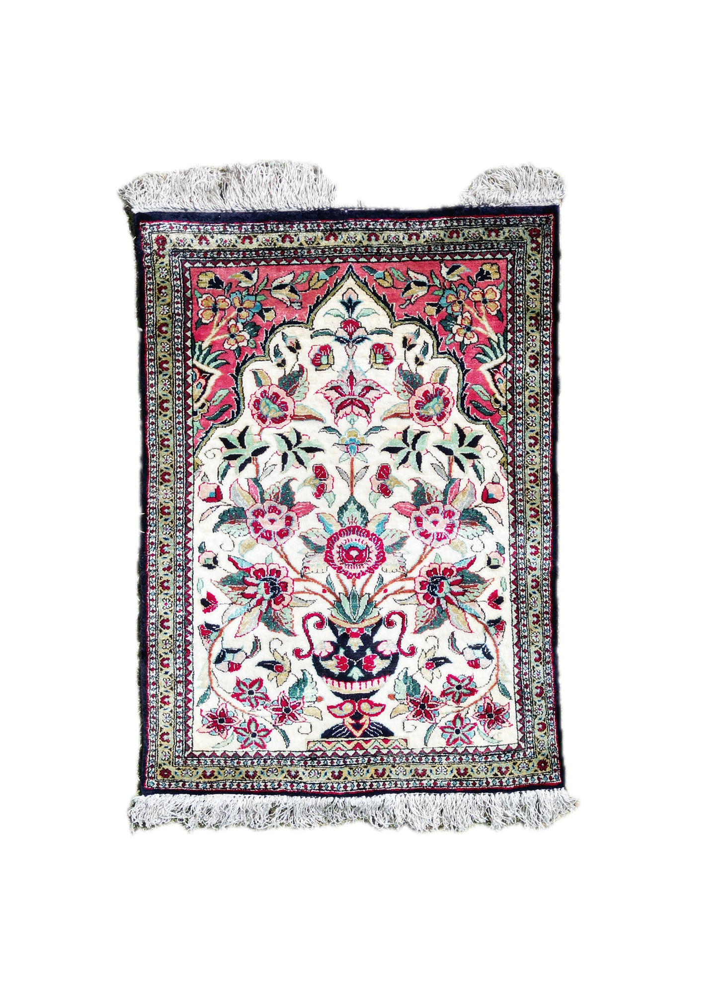 Silk Qum